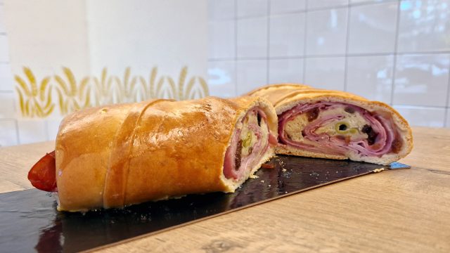 El Pan de Jamón de Sancho Pan Tradición y Sabor en Cada Bocado