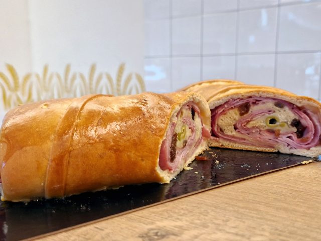 El Pan de Jamón de Sancho Pan Tradición y Sabor en Cada Bocado